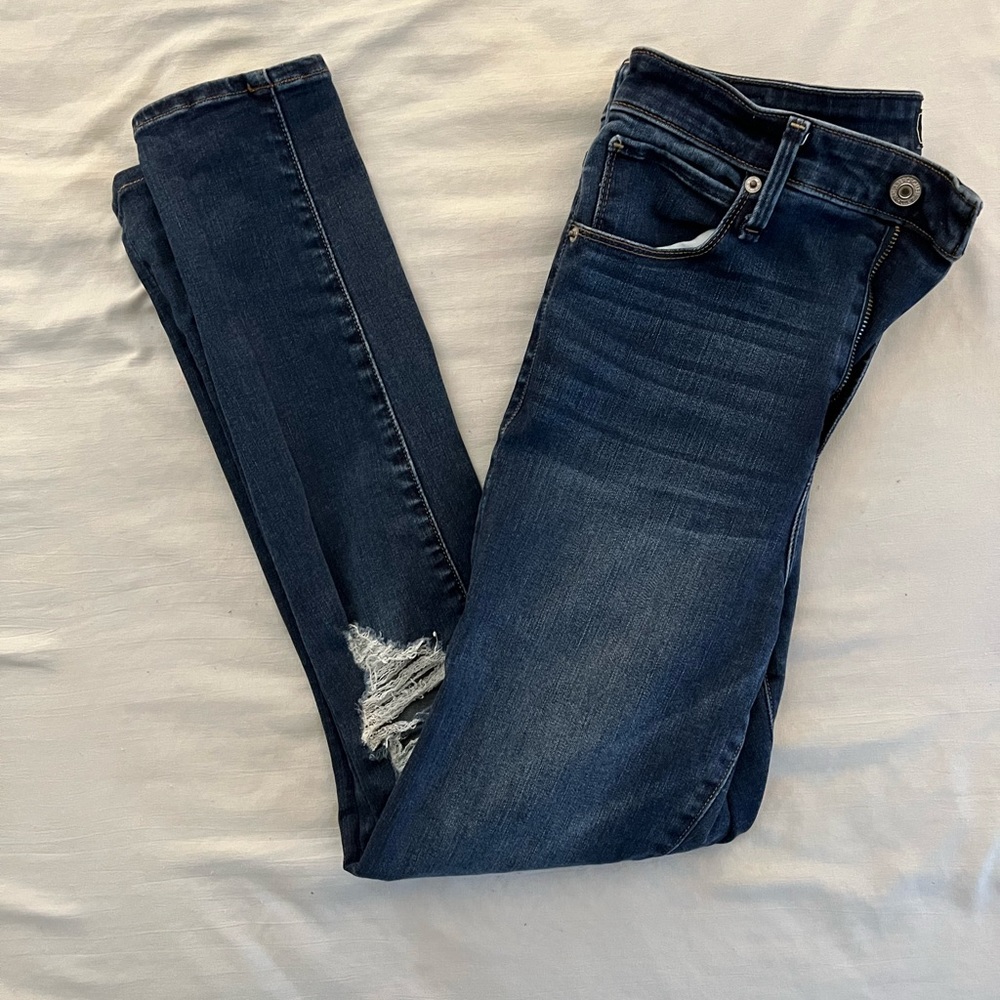 A&F high waisted skinny jeans